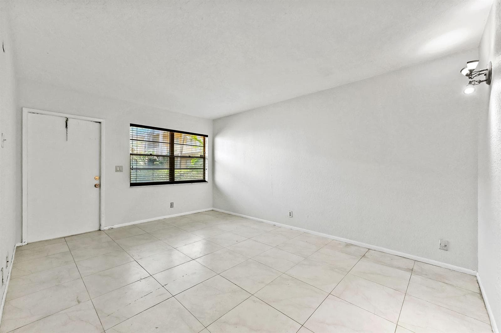 240 Croton Avenue # 102, Lantana, FL 33462 — zdjęcie 5