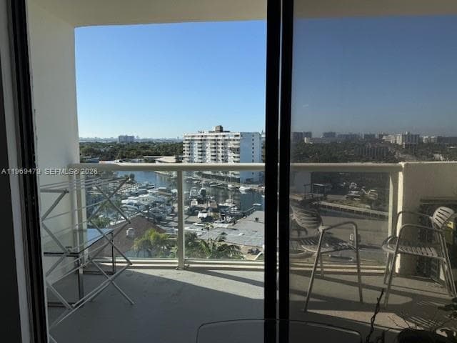 13499 Biscayne Blvd # 902, North Miami, FL 33181 — zdjęcie 2