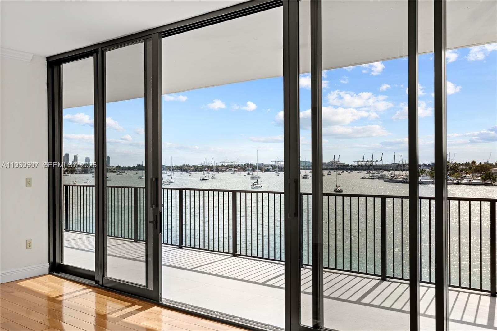 1000 Venetian Way # 301, Miami, FL 33139 — zdjęcie 4