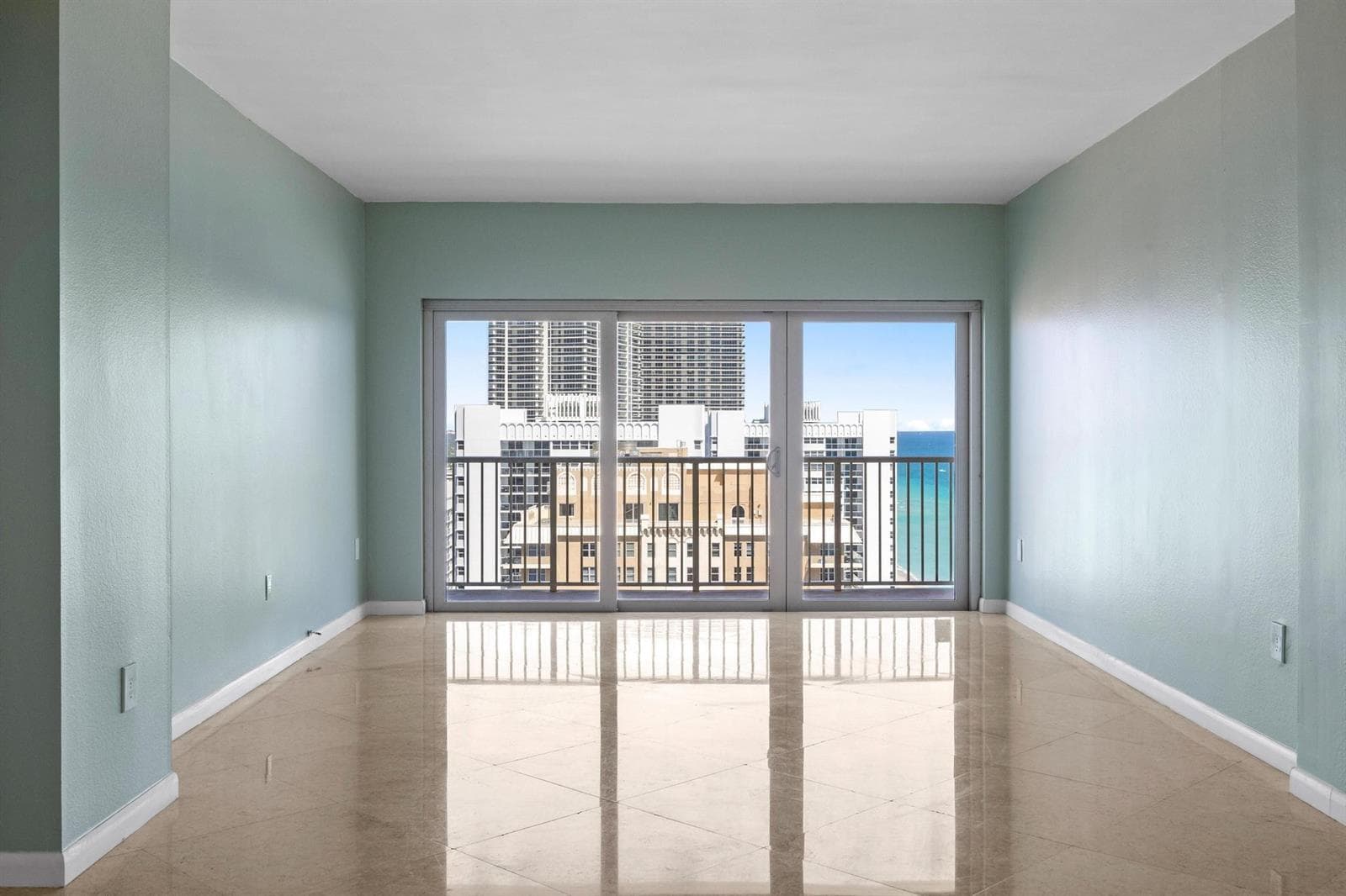 1950 S Ocean Drive # PHB, Hallandale Beach, FL 33009 — zdjęcie 5