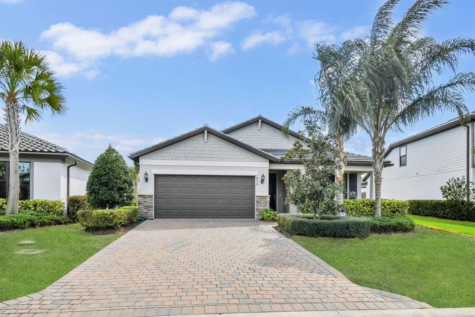 479 SE Vallarta Drive, Port St. Lucie, FL 34984 — zdjęcie 2