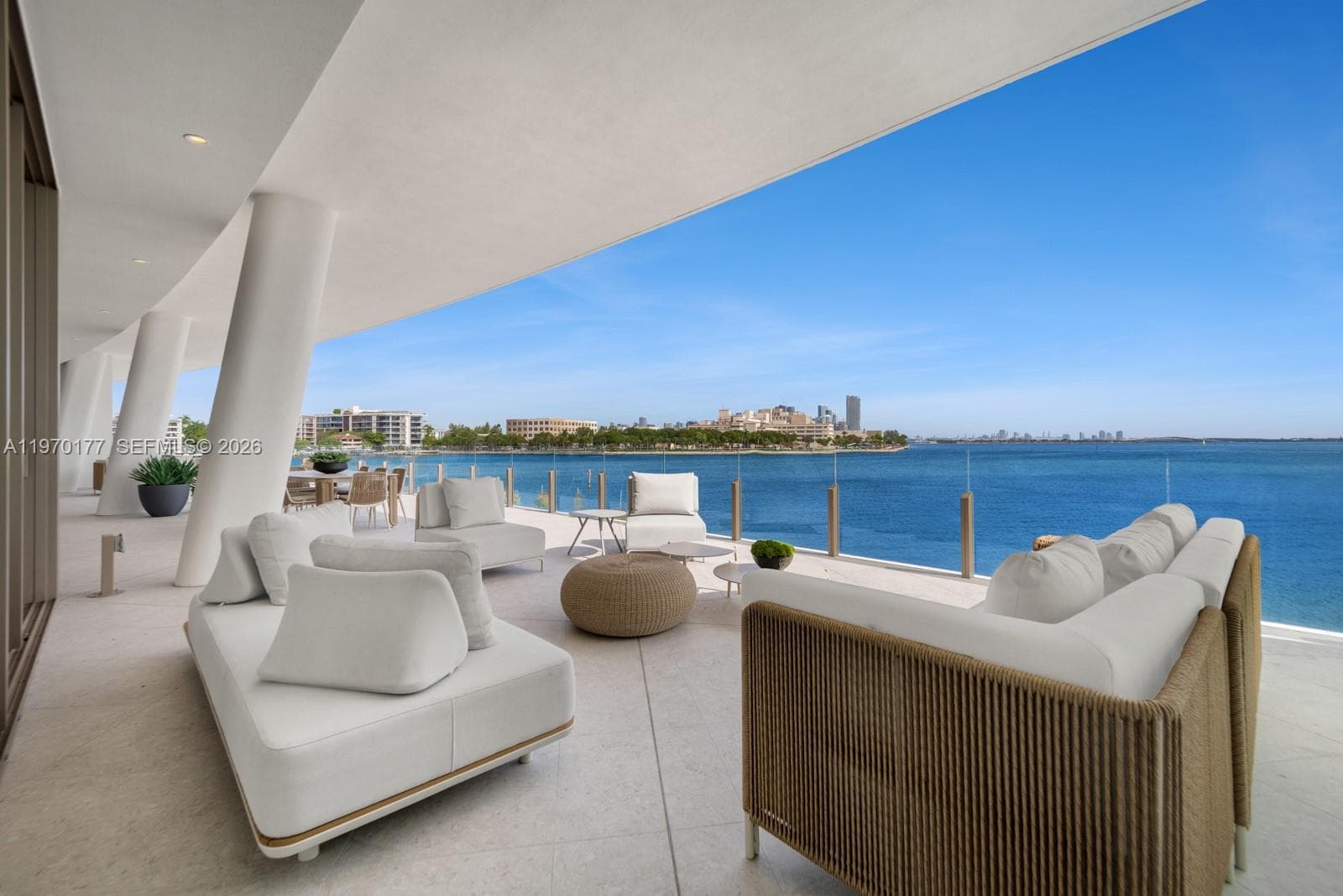 5 Grove Isle Drive # M204, Coconut Grove, FL 33133 — zdjęcie 2