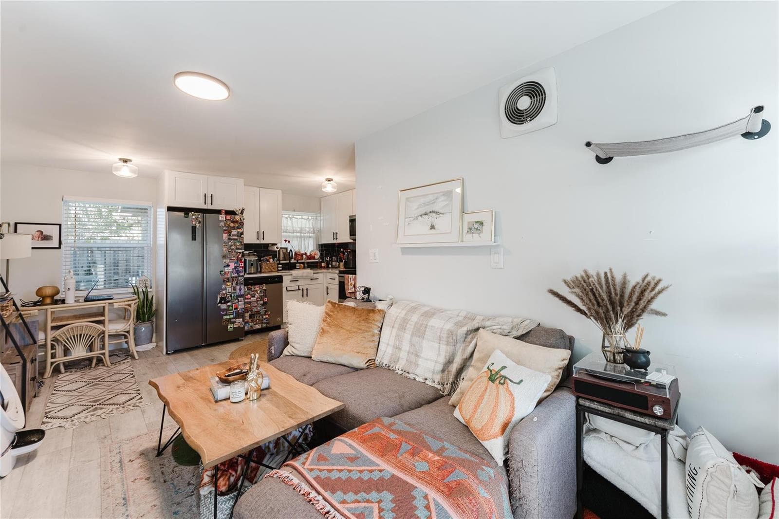 659 NE 32nd Street, Oakland Park, FL 33334 — zdjęcie 3