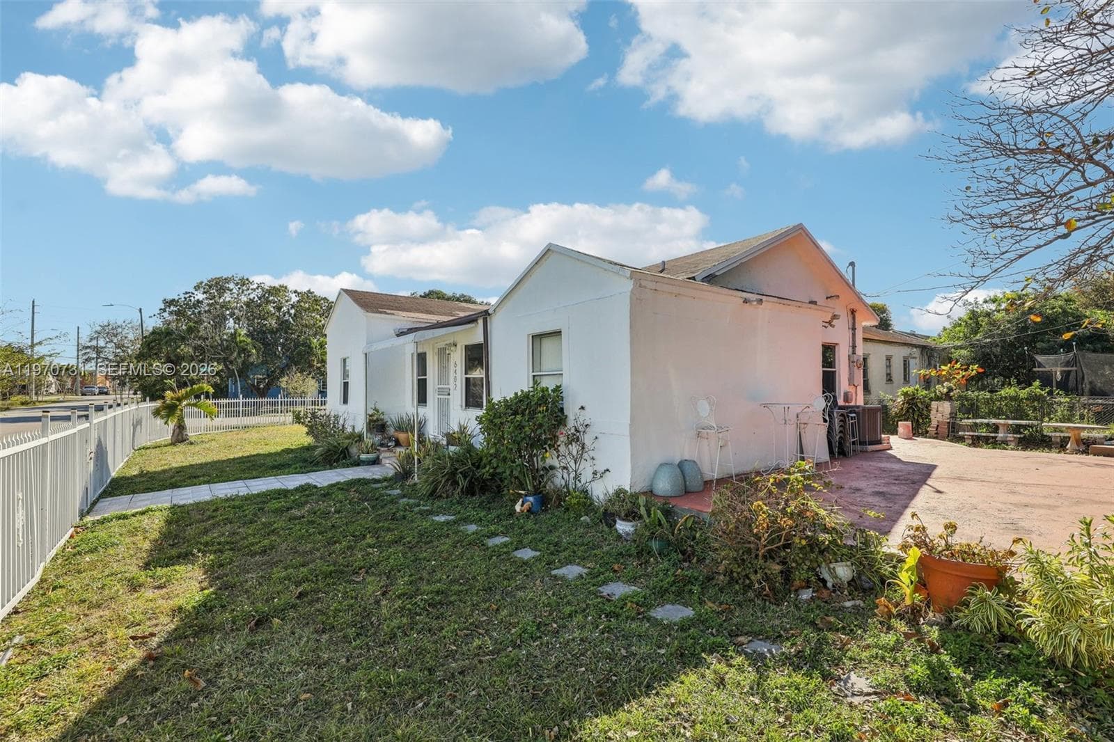 6402 NW 8th Ave, Miami, FL 33150 — zdjęcie 3
