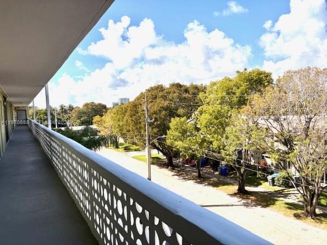 1425 Arthur St # 403A, Hollywood, FL 33020 — zdjęcie 3
