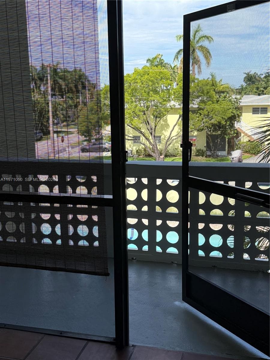 1425 Arthur St # 315B, Hollywood, FL 33020 — zdjęcie 2