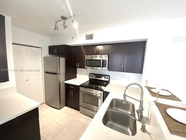 2061 Renaissance Blvd # 204, Miramar, FL 33025 — zdjęcie 2