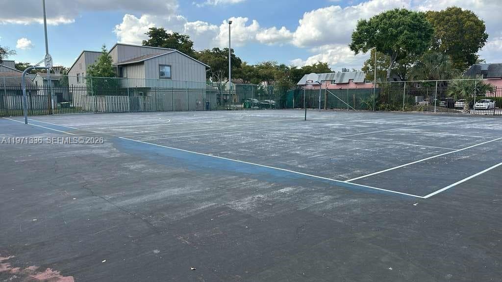 5630 NW 21st St # 31-C, Lauderhill, FL 33313 — zdjęcie 4