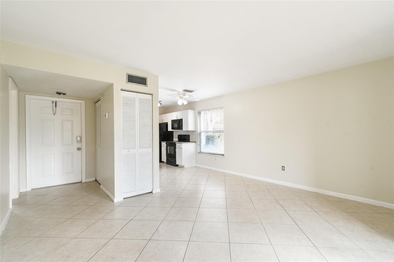8163 SE Croft Circle # C-5, Hobe Sound, FL 33455 — zdjęcie 5
