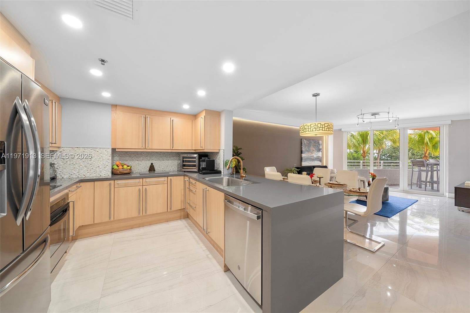 226 Ocean Dr # 3C, Miami Beach, FL 33139
