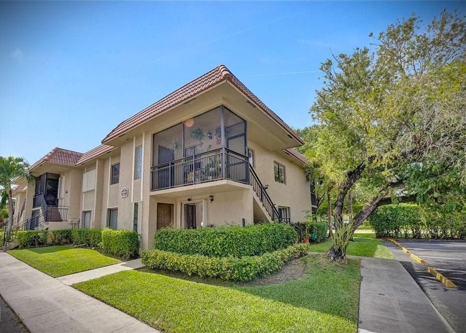 334 Lakeview Drive # 204, Weston, FL 33326 — zdjęcie 2