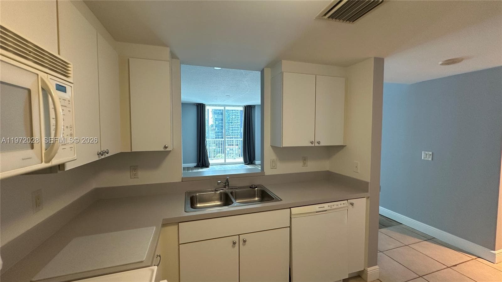 1250 S Miami Ave # 1012, Miami, FL 33130 — zdjęcie 3