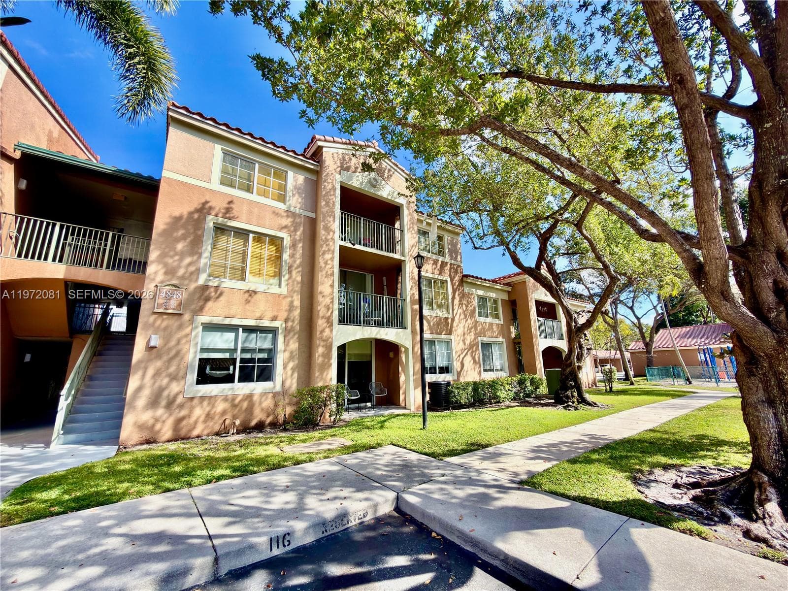 4848 N State Road 7 # 4303, Coconut Creek, FL 33073