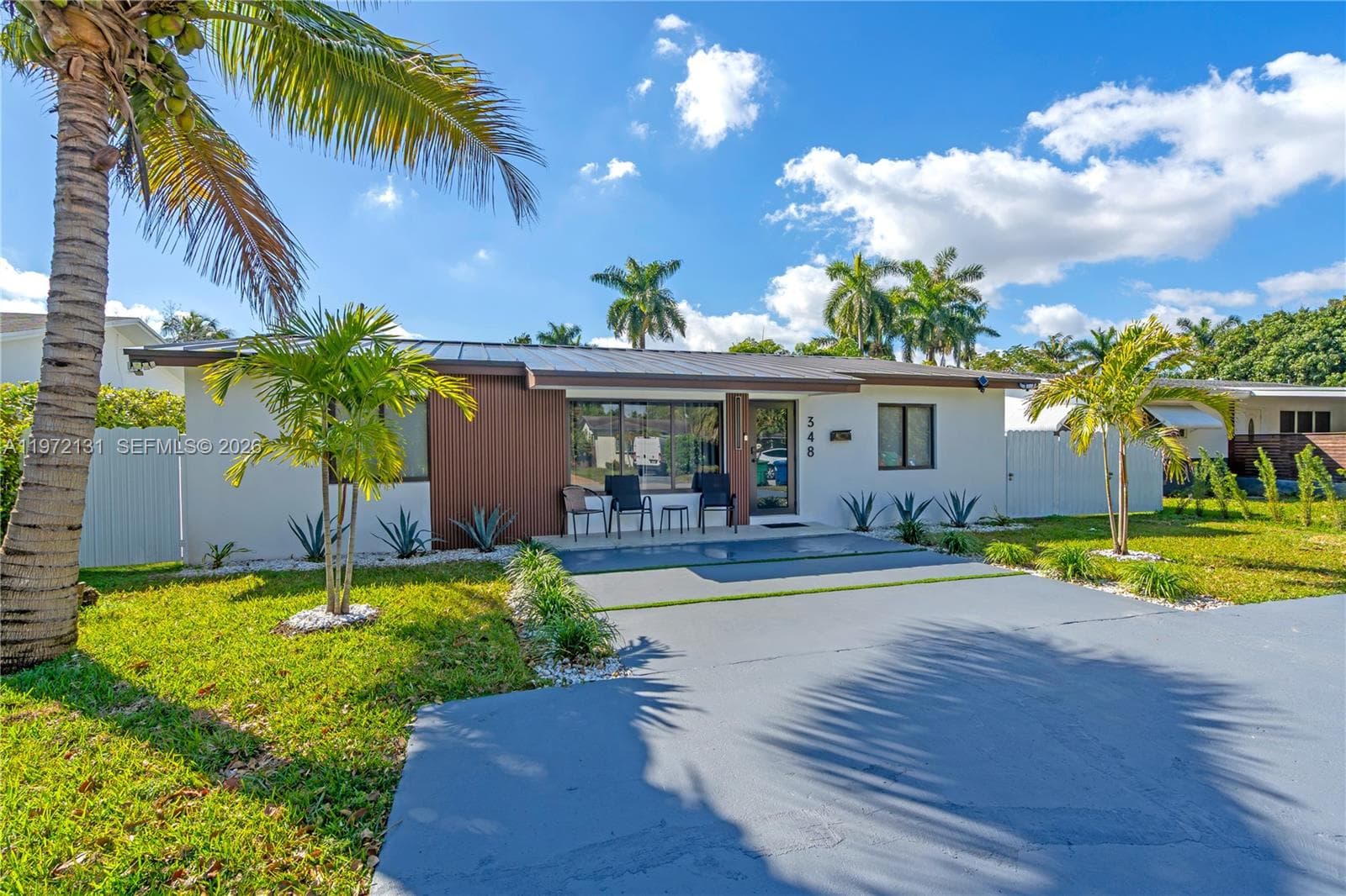 348 NE 117th St, Miami, FL 33161 — zdjęcie 2