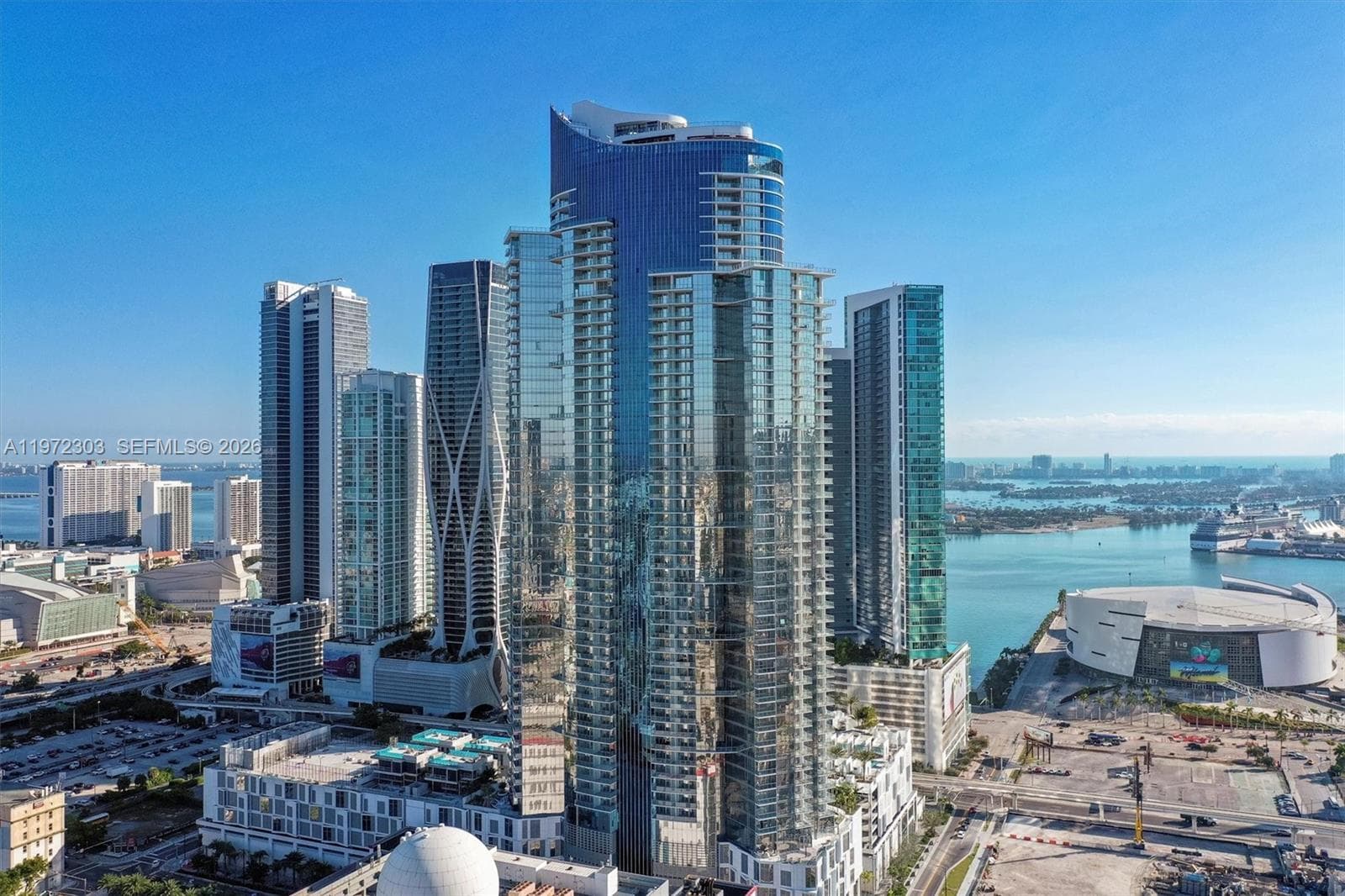 851 NE 1st Ave # 1712, Miami, FL 33132