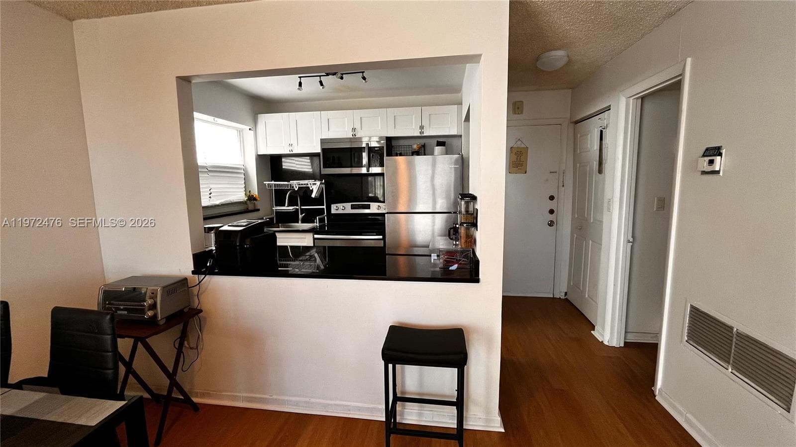 1990 Marseille Dr # 407, Miami Beach, FL 33141 — zdjęcie 2