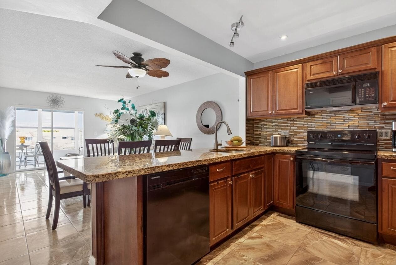 4751 NW 21st Street # 610, Lauderhill, FL 33313 — zdjęcie 2