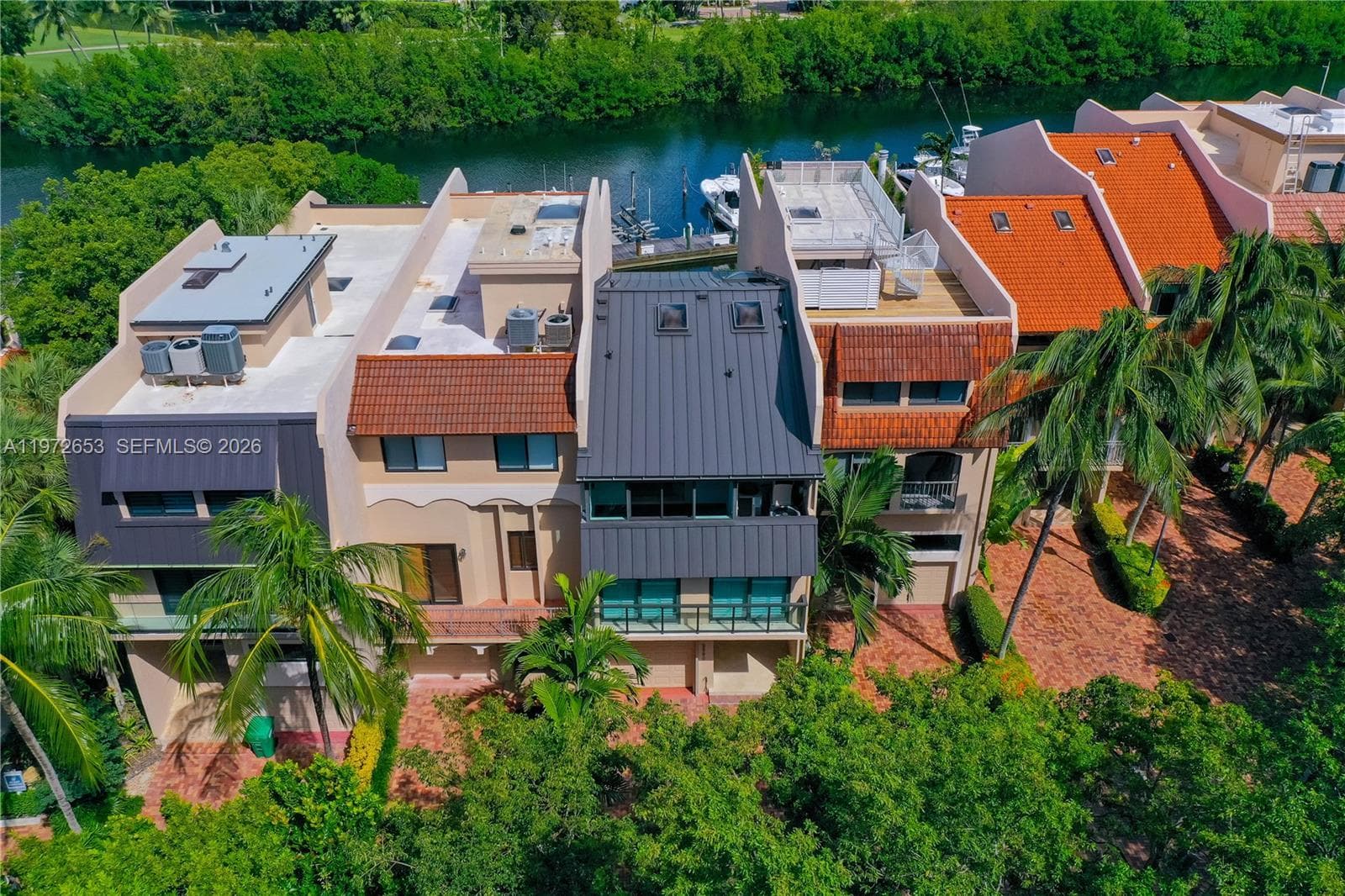 5990 Paradise Point Dr, Palmetto Bay, FL 33157 — zdjęcie 3