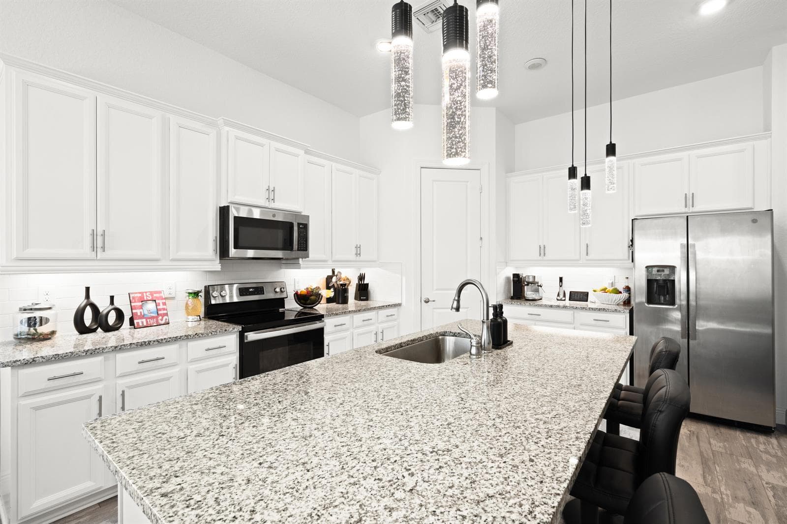 4630 SW Ardsley Drive, Stuart, FL 34997 — zdjęcie 3