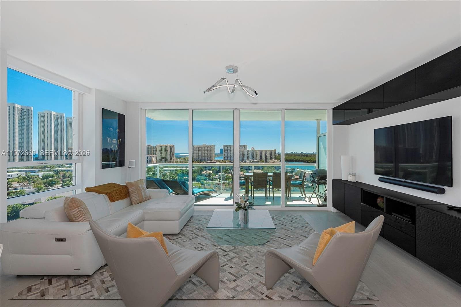 400 Sunny Isles Blvd # 1222 SE CORNER UNIT, Sunny Isles Beach, FL 33160 — zdjęcie 3