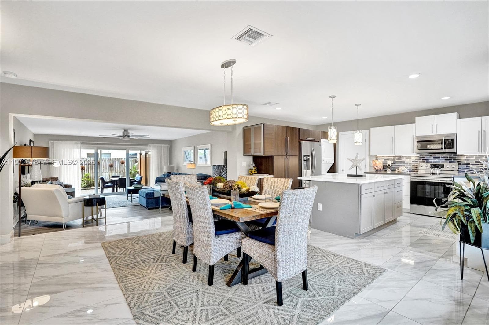 1236 NE 18th Ave, Fort Lauderdale, FL 33304 — zdjęcie 5