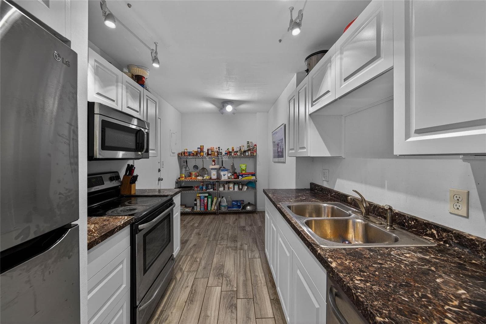 4400 Hillcrest Drive # 704, Hollywood, FL 33021 — zdjęcie 2