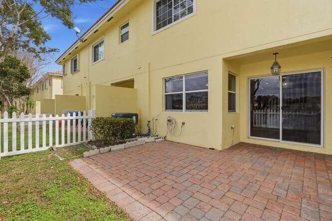 1218 Imperial Lake Road, West Palm Beach, FL 33413 — zdjęcie 5