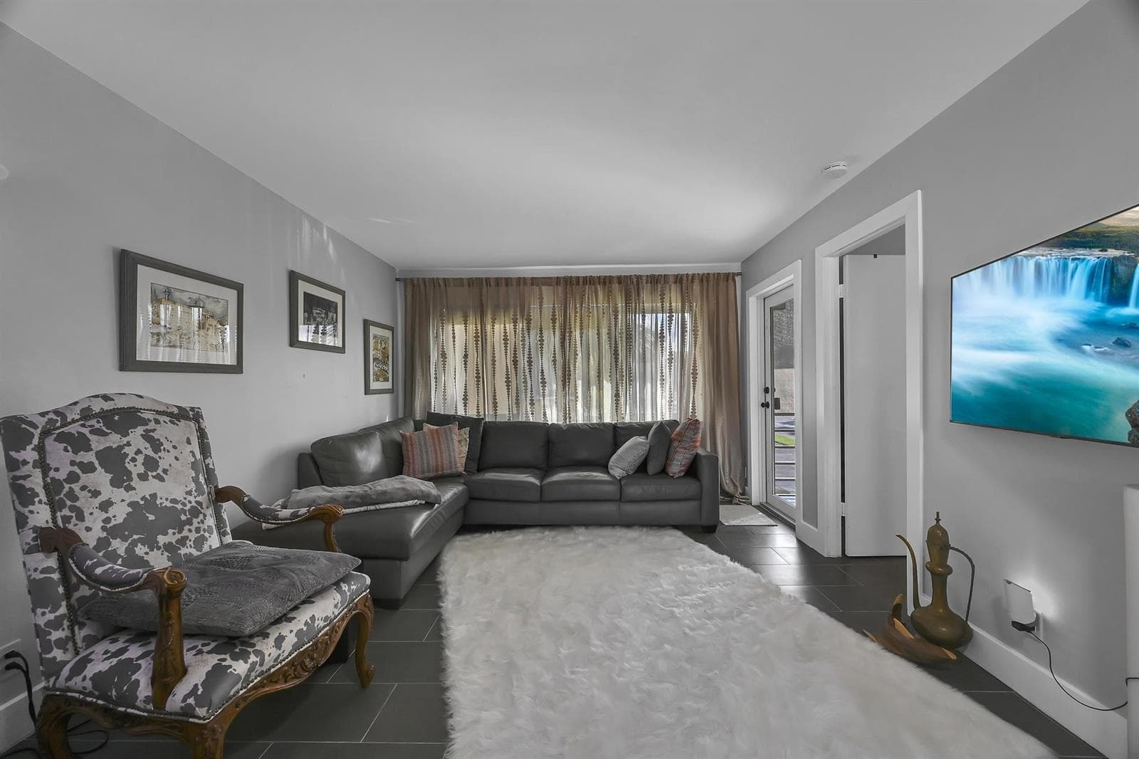 203 Lake Carol Drive, West Palm Beach, FL 33411 — zdjęcie 2