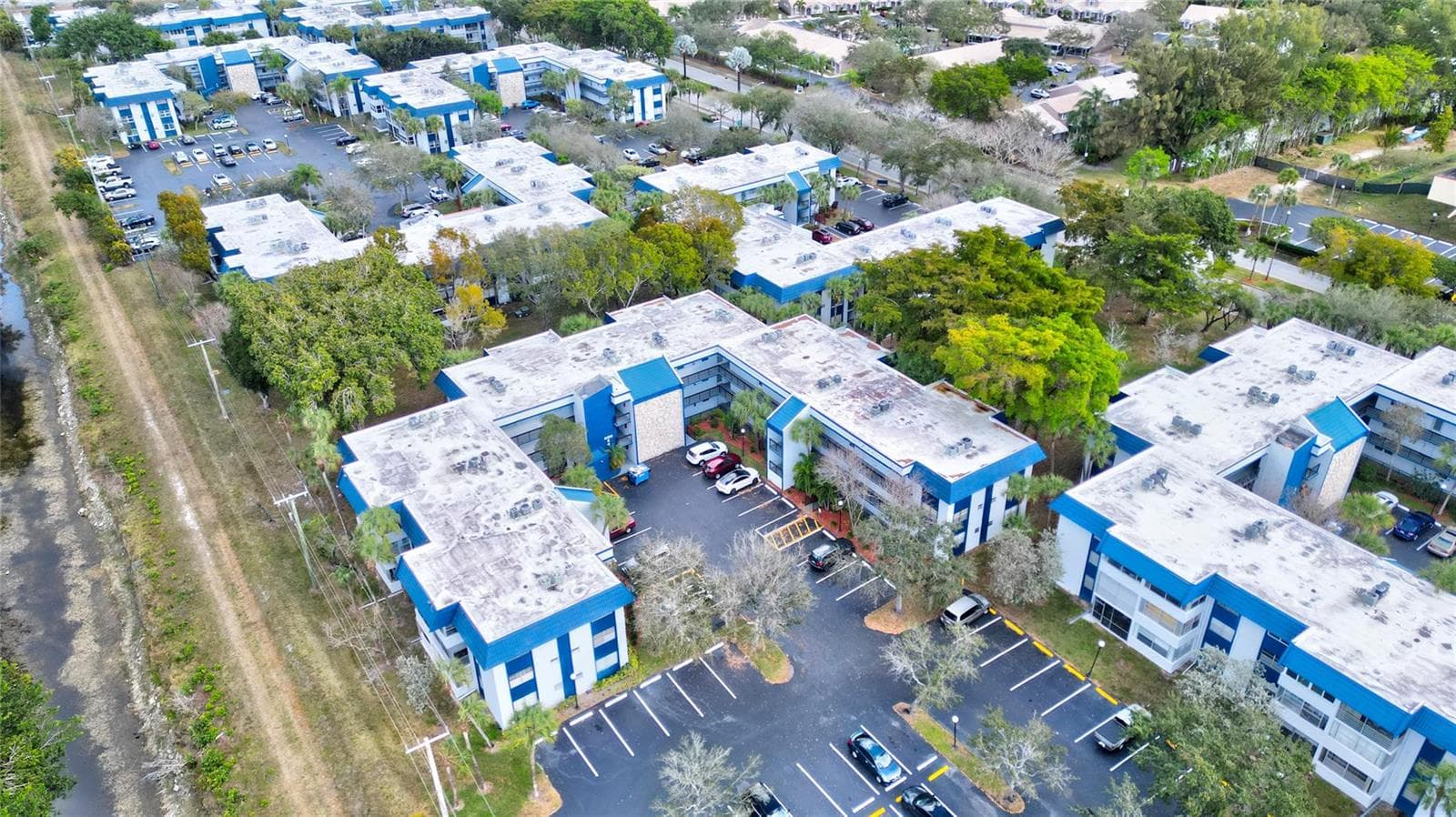 3150 Holiday Springs Boulevard # 311, Margate, FL 33063 — zdjęcie 4