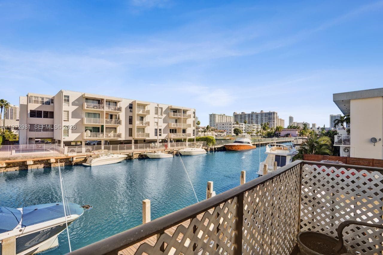 3665 NE 167th St # 208, North Miami Beach, FL 33160