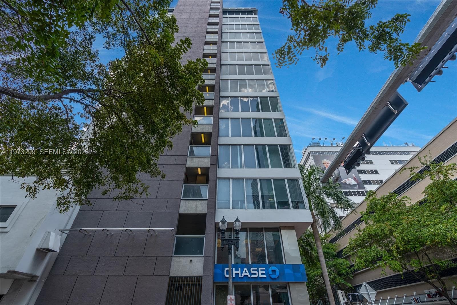 150 SE 2nd Ave # 1401, Miami, FL 33131