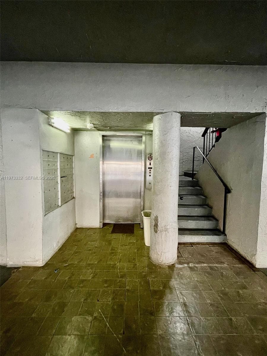 1035 W 77th St # 412, Hialeah, FL 33014 — zdjęcie 2