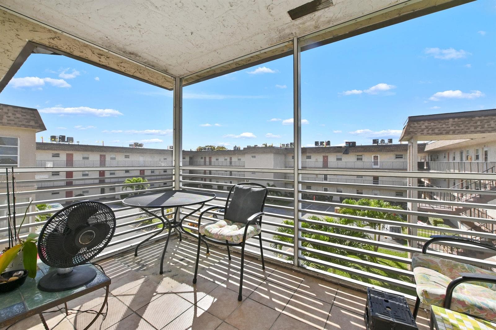 721 Lori Drive # 313, Palm Springs, FL 33461 — zdjęcie 2