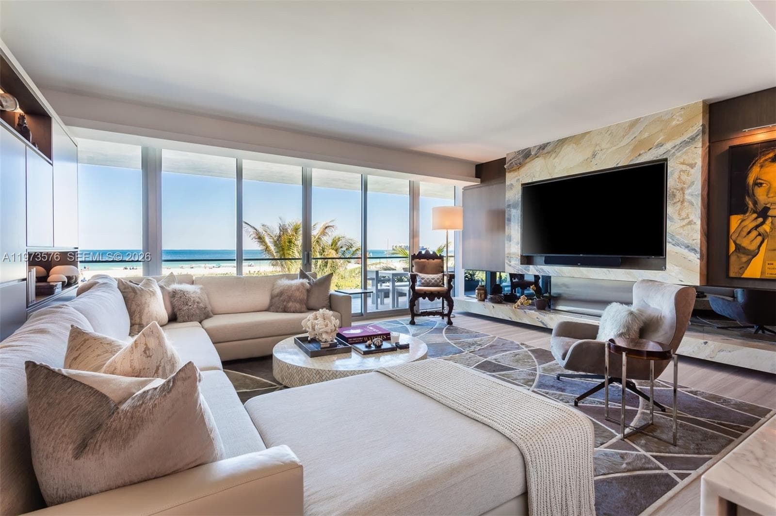 321 Ocean Dr # 200, Miami Beach, FL 33139