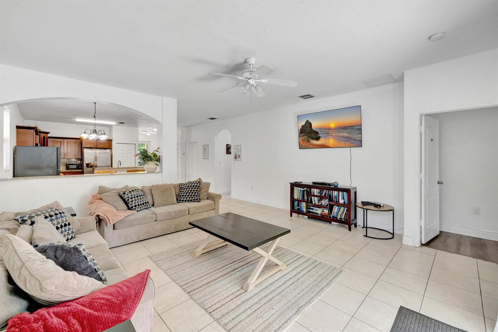 1816 SW 21st Street, Fort Lauderdale, FL 33315 — zdjęcie 2