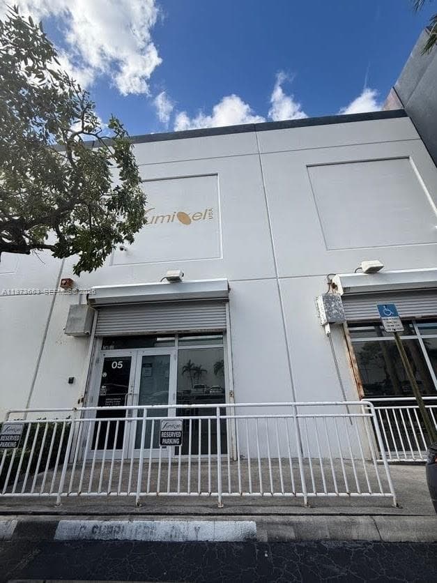 7620 NW 25th St # 5, Miami, FL 33122 — zdjęcie 2