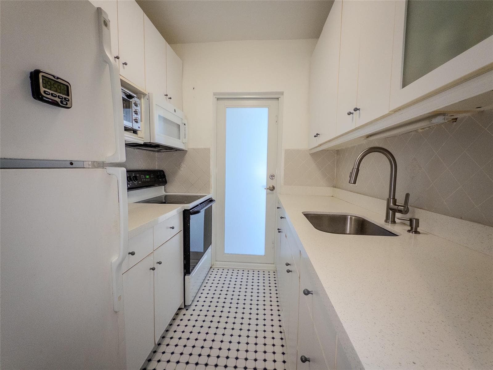 2430 NE 135th Street # 302, North Miami, FL 33181 — zdjęcie 3