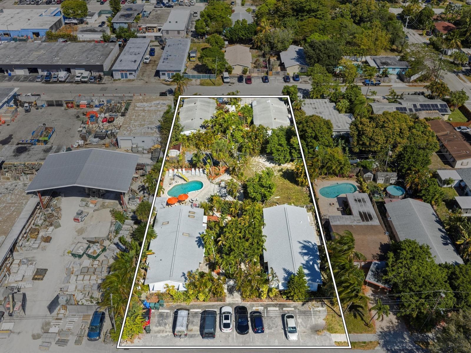560-564 NE 34th Street, Oakland Park, FL 33334 — zdjęcie 2