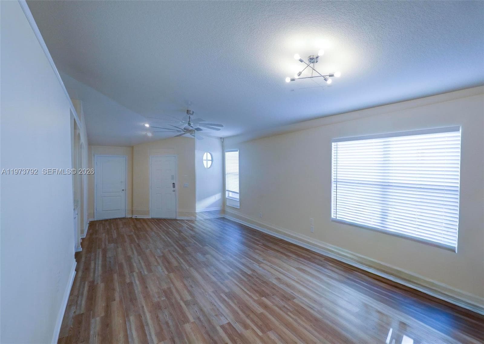 18105 Lembrecht Way, Other City - In The State Of Florida, FL 33647 — zdjęcie 3