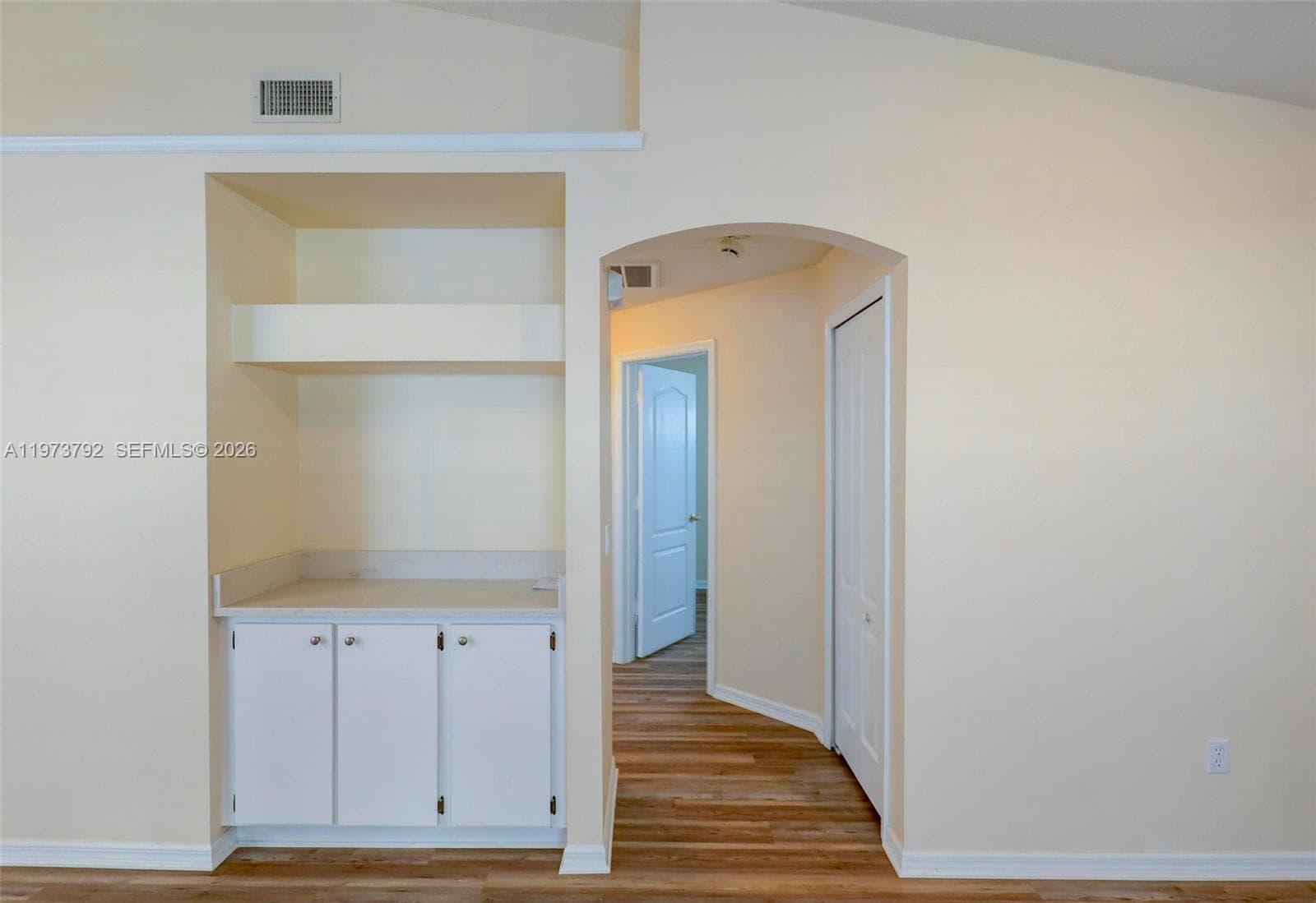 18105 Lembrecht Way, Other City - In The State Of Florida, FL 33647 — zdjęcie 5
