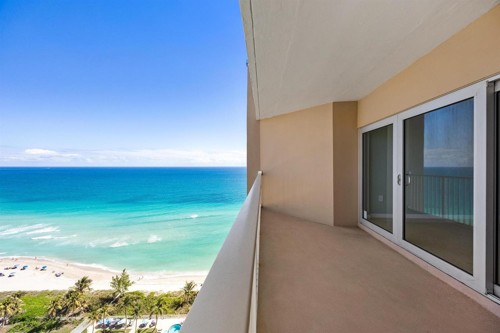 1950 S Ocean Drive # PHB, Hallandale Beach, FL 33009 — zdjęcie 2