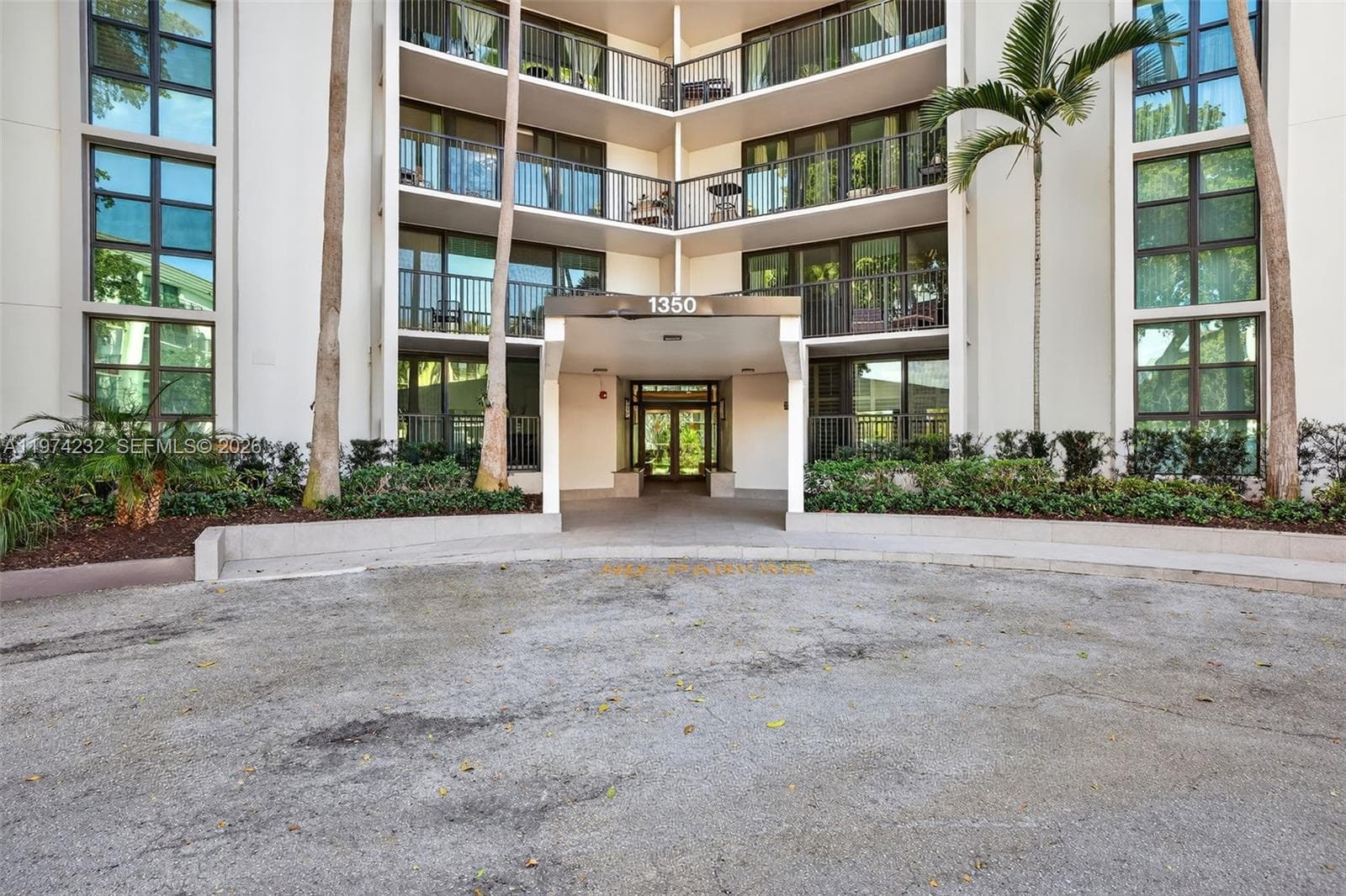 1350 River Reach Dr # 314, Fort Lauderdale, FL 33315 — zdjęcie 2