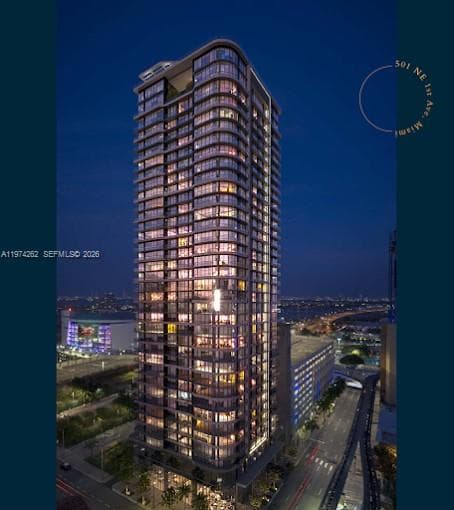 121 NE 5th # 501B, Miami, FL 33132