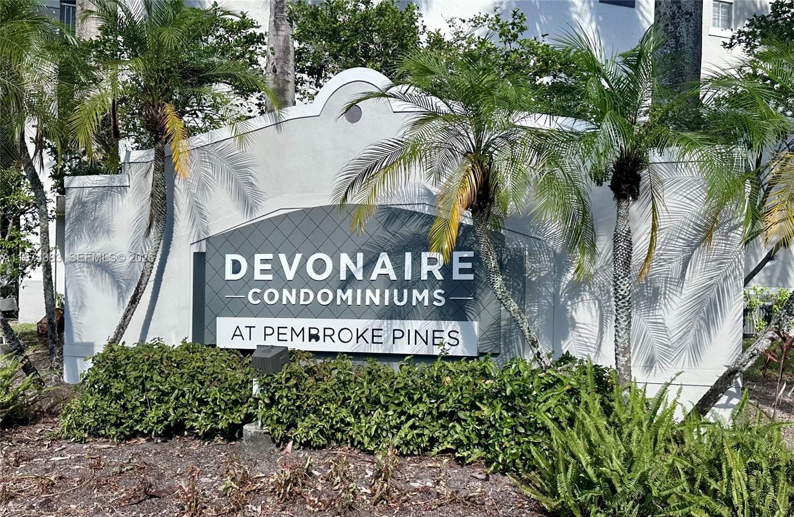 11185 SW 6th St # 303, Pembroke Pines, FL 33025
