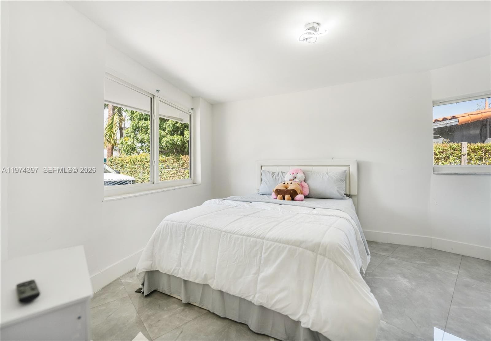 1830 NW 32nd St, Oakland Park, FL 33309 — zdjęcie 3