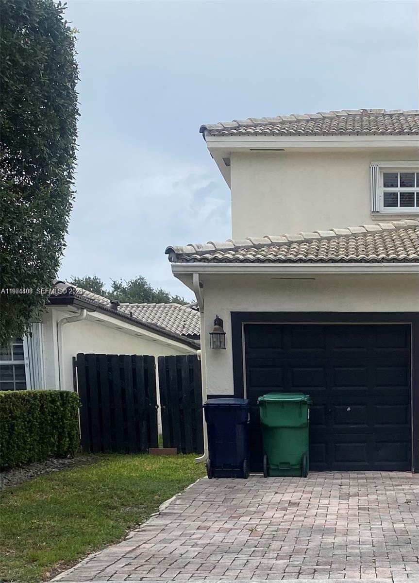 87** NW 150th Ter # 0, Miami Lakes, FL 33018