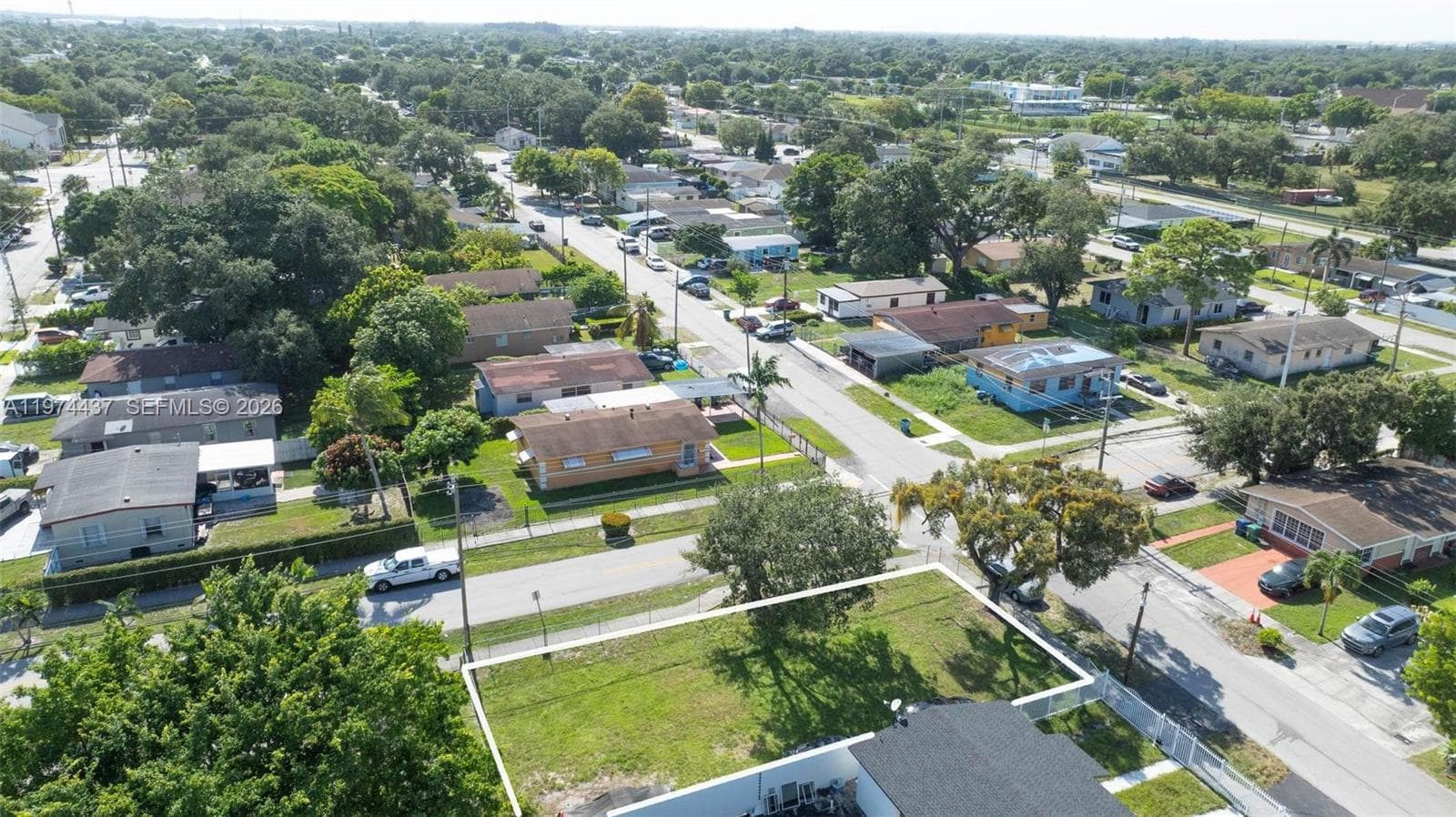 1990 NW 153rd St, Miami Gardens, FL 33054 — zdjęcie 3