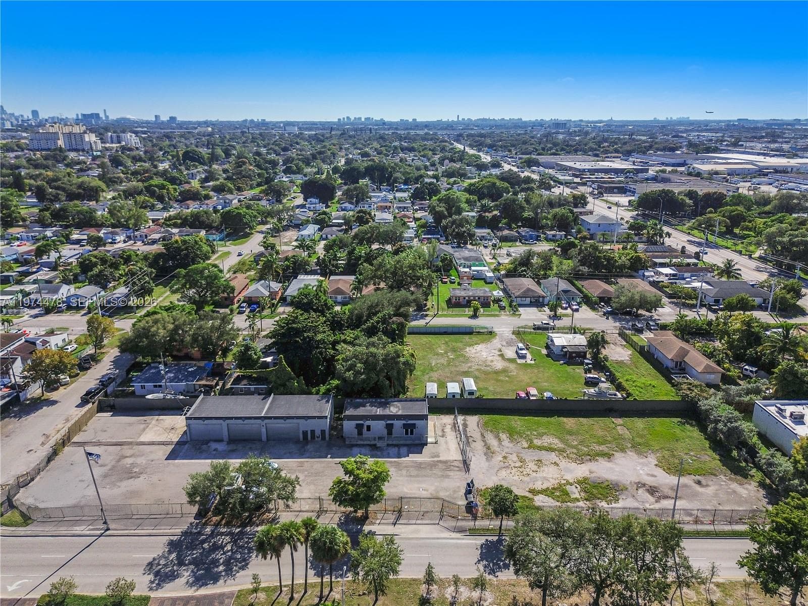 3100 NW 62nd St, Hialeah Gardens, FL 33147