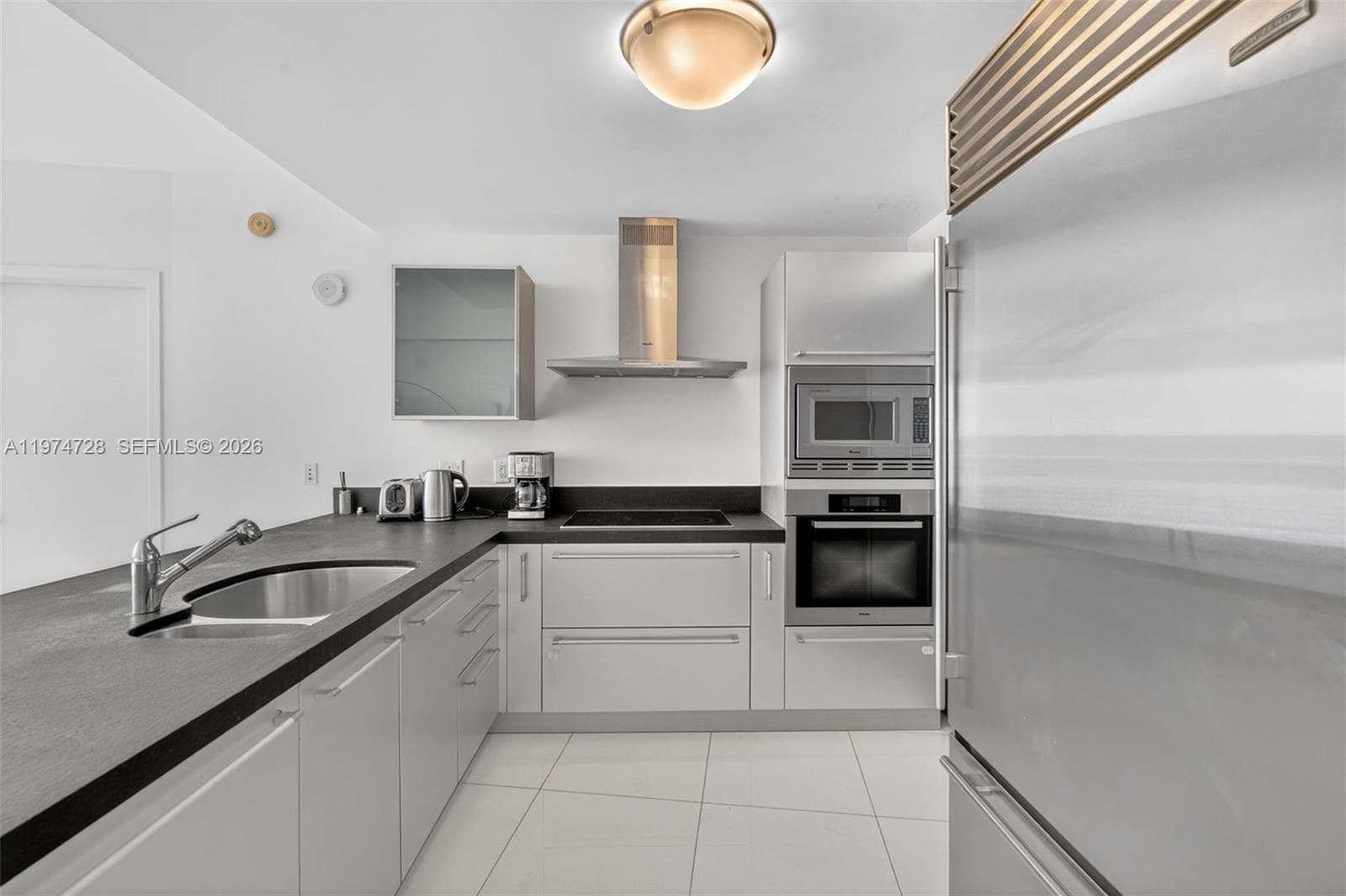 18201 Collins Ave # 2008, Sunny Isles Beach, FL 33160 — zdjęcie 3