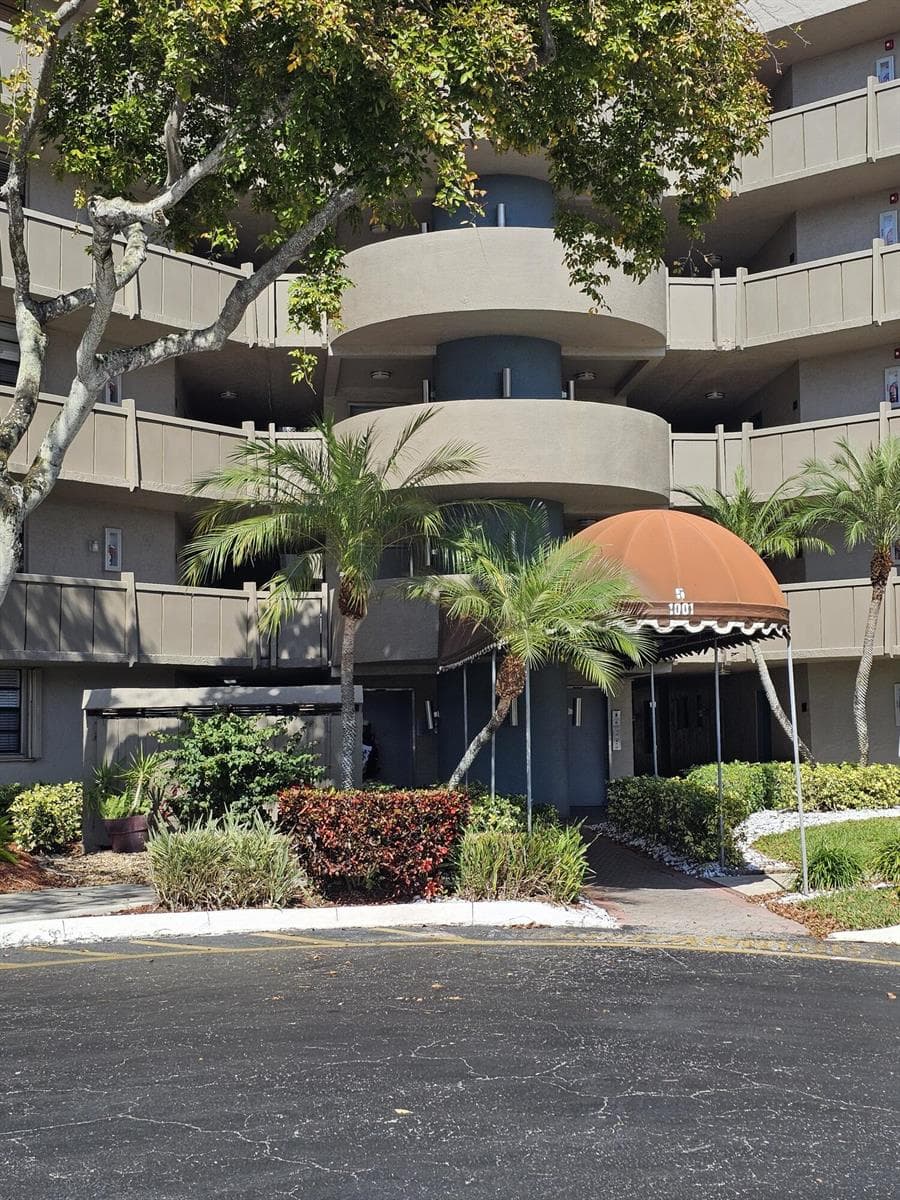 1001 Colony Point Circle # 417, Pembroke Pines, FL 33026 — zdjęcie 4